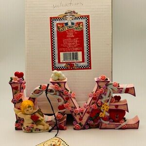 Mary Engelbreit Enesco LOVE Figurine Shelf Sitter Cupid Hearts 2000 w/ Box